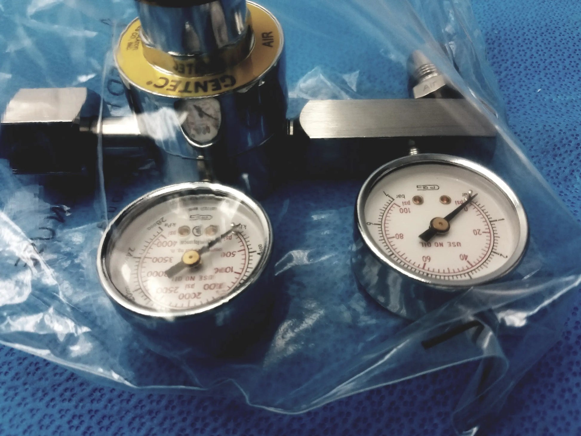Gentec Medical Compressed Gas Regulator 3000 PSI Compressed Gas Regulator, second-hand product photo 6