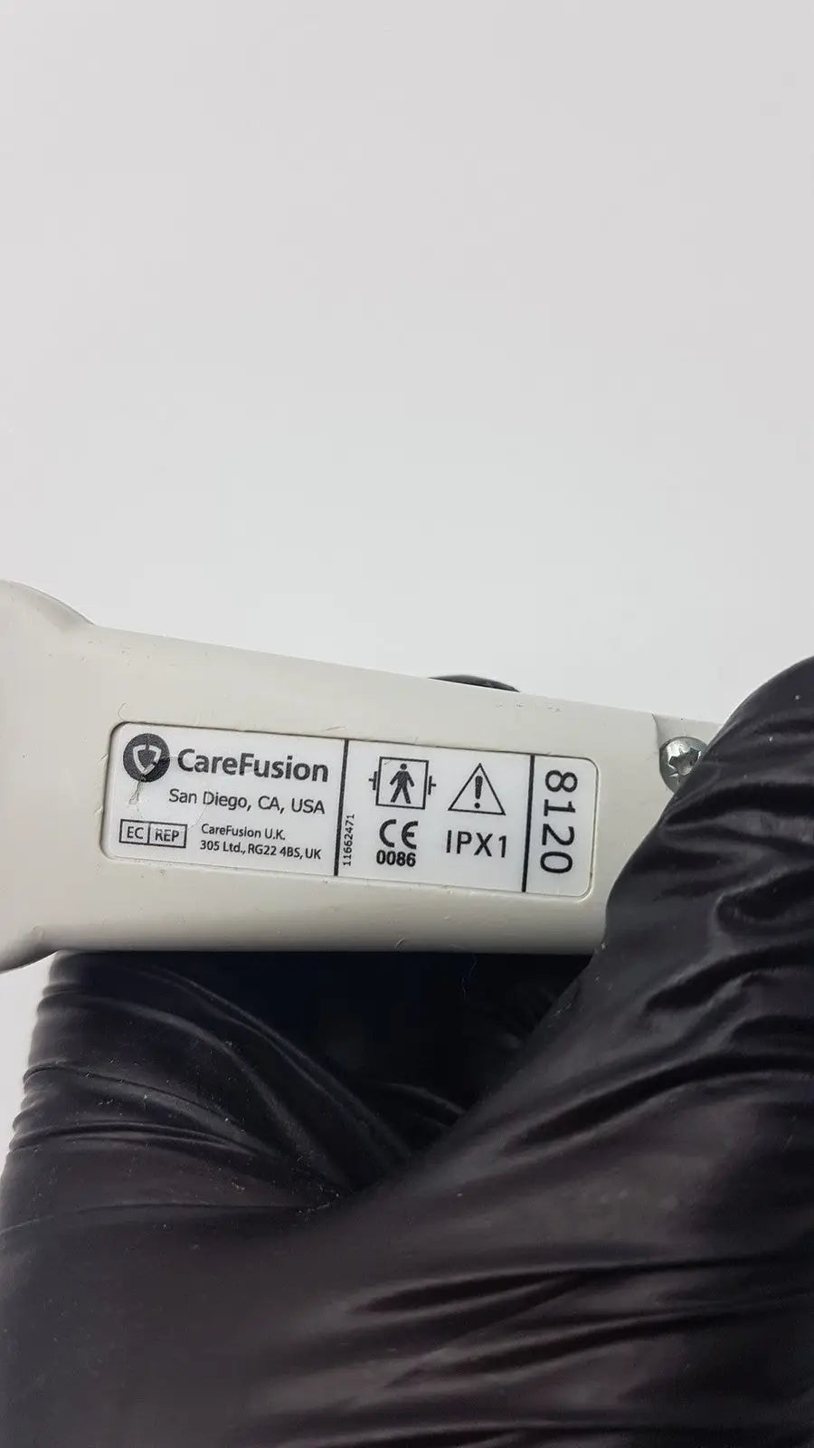 Genuine carefusion white plastic handset with regulatory markings for pca 8120 replacement use