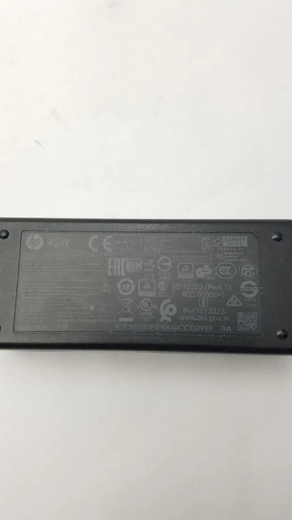 HP Genuine HP 45W AC Charger for HP Laptop TPN-CA14 AC Power Adapter, second-hand product photo 3