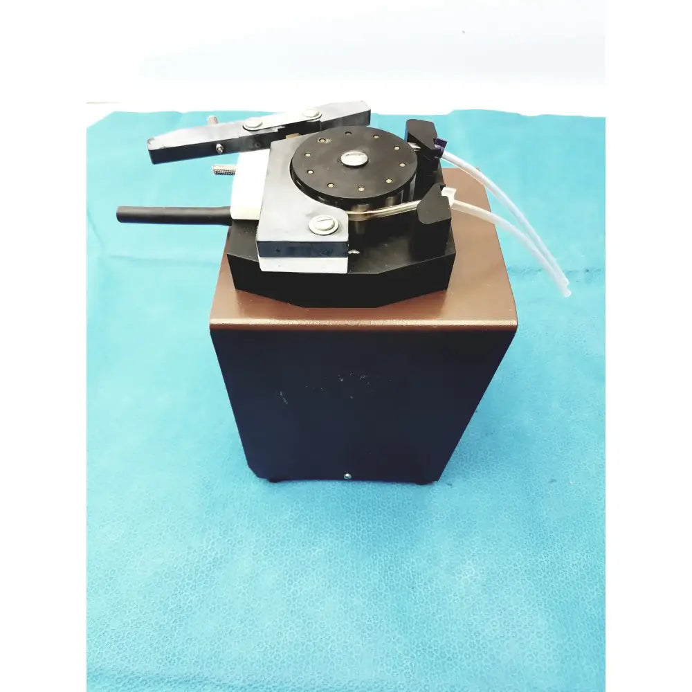 Gilson Minipuls 2 Peristaltic Pump Peristaltic Pump, second-hand product photo 10