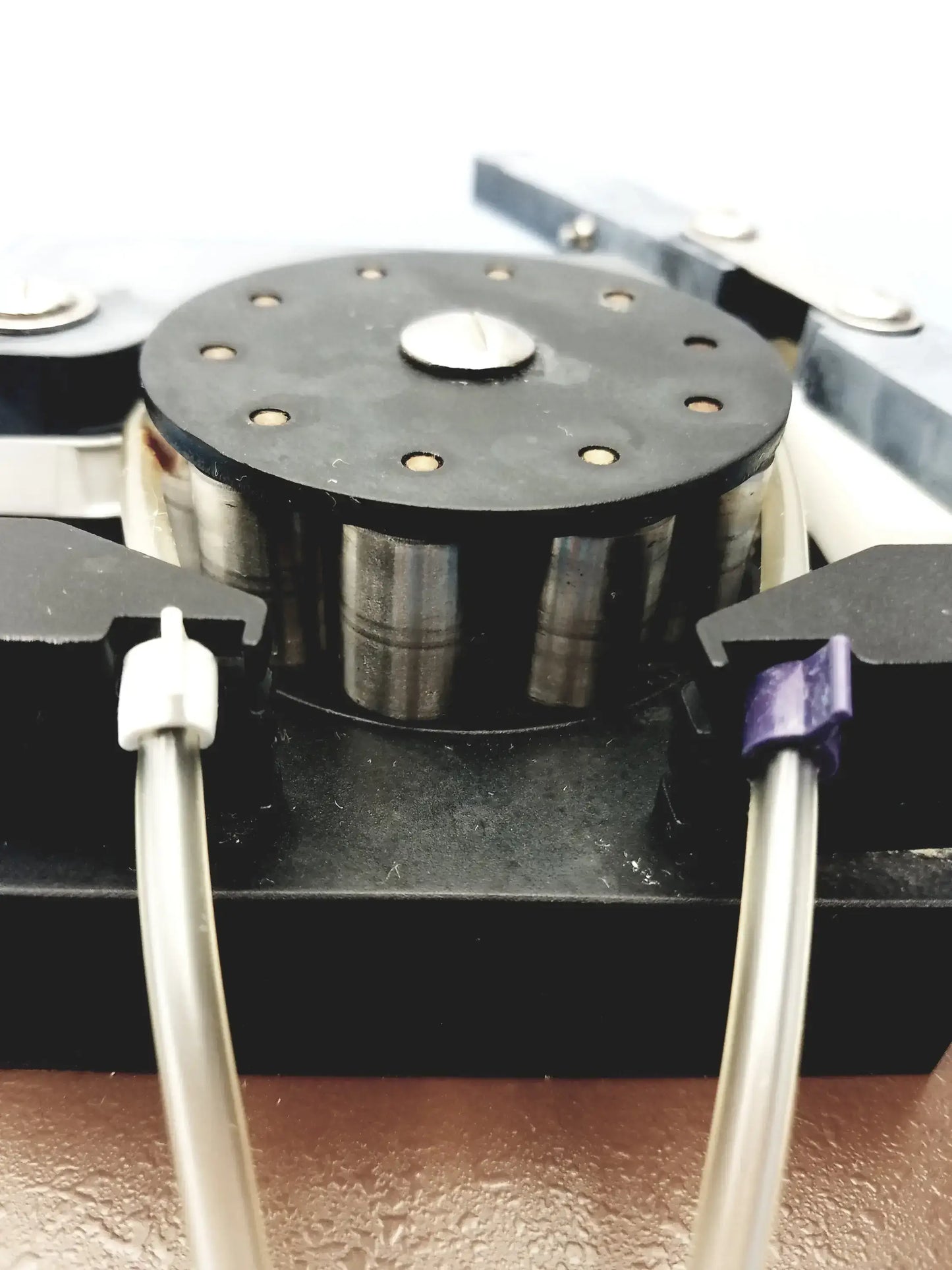 Gilson Minipuls 2 Peristaltic Pump Peristaltic Pump, second-hand product photo 8