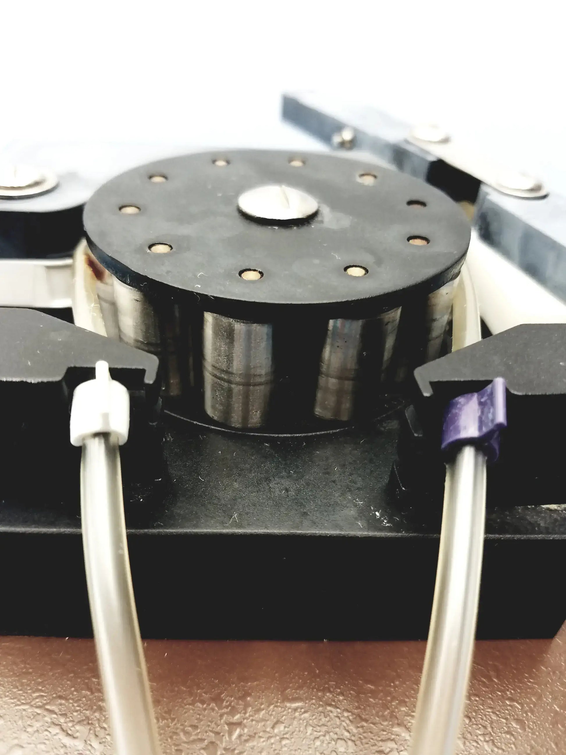 Gilson Minipuls 2 Peristaltic Pump Peristaltic Pump, second-hand product photo 8