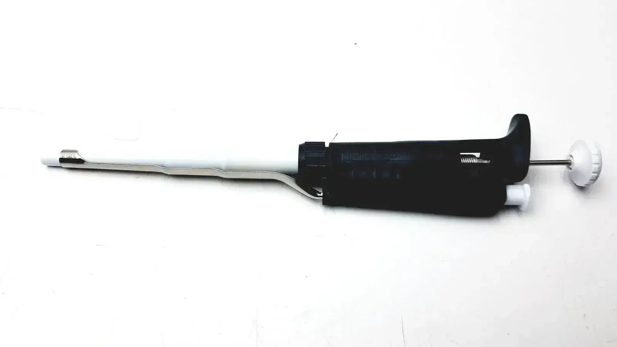 Gilson Pipetman P1000 Metal Ejector Pipette Accessory, second-hand product photo 1