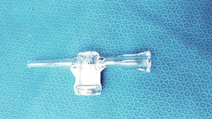 Clear glass medical tubing connector glass reducer adapter 24/40 with central hub and two perpendicular ports for organic lab glass use