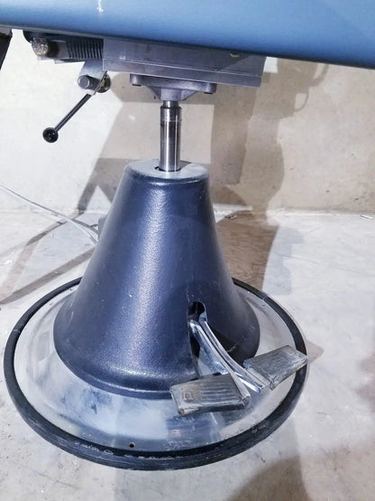 Global Surgical Corporation SMR Apex 2400 Exam Chair w/ Solarlite Lamp S900117 Exam Chair, second-hand product photo 4