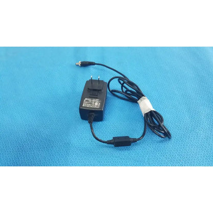 Globtek GT-41052-1509 AC / DC Adapter Charger Power Adapter, second-hand product photo 2