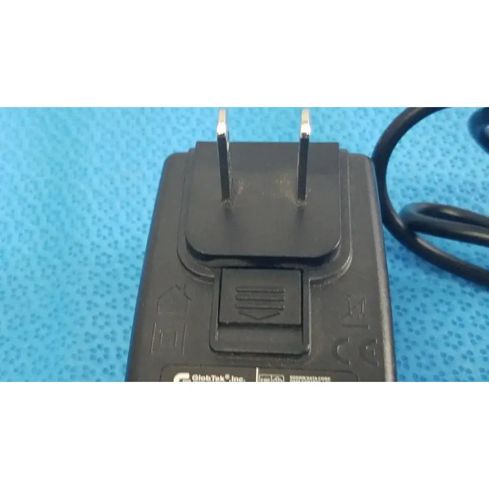 Globtek GT-41052-1509 AC / DC Adapter Charger Power Adapter, second-hand product photo 4