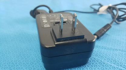 Globtek GTM41060-1505 Medical Power Supply Medical Power Supply, second-hand product photo 7