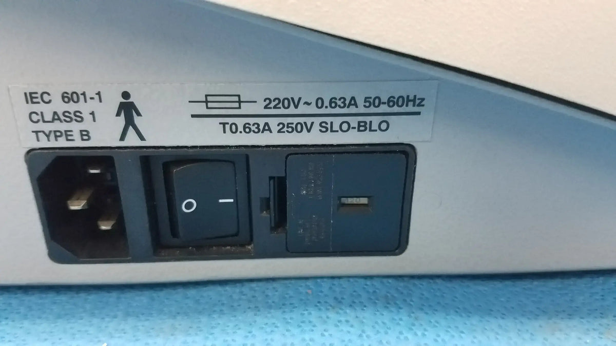 Grason Stadler GSI 61 Clinical Audiometer Ref 1761-97XX Clinical Audiometer, second-hand product photo 17