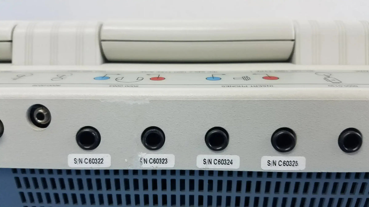 Grason Stadler GSI 61 Clinical Audiometer Ref 1761-97XX Clinical Audiometer, second-hand product photo 11