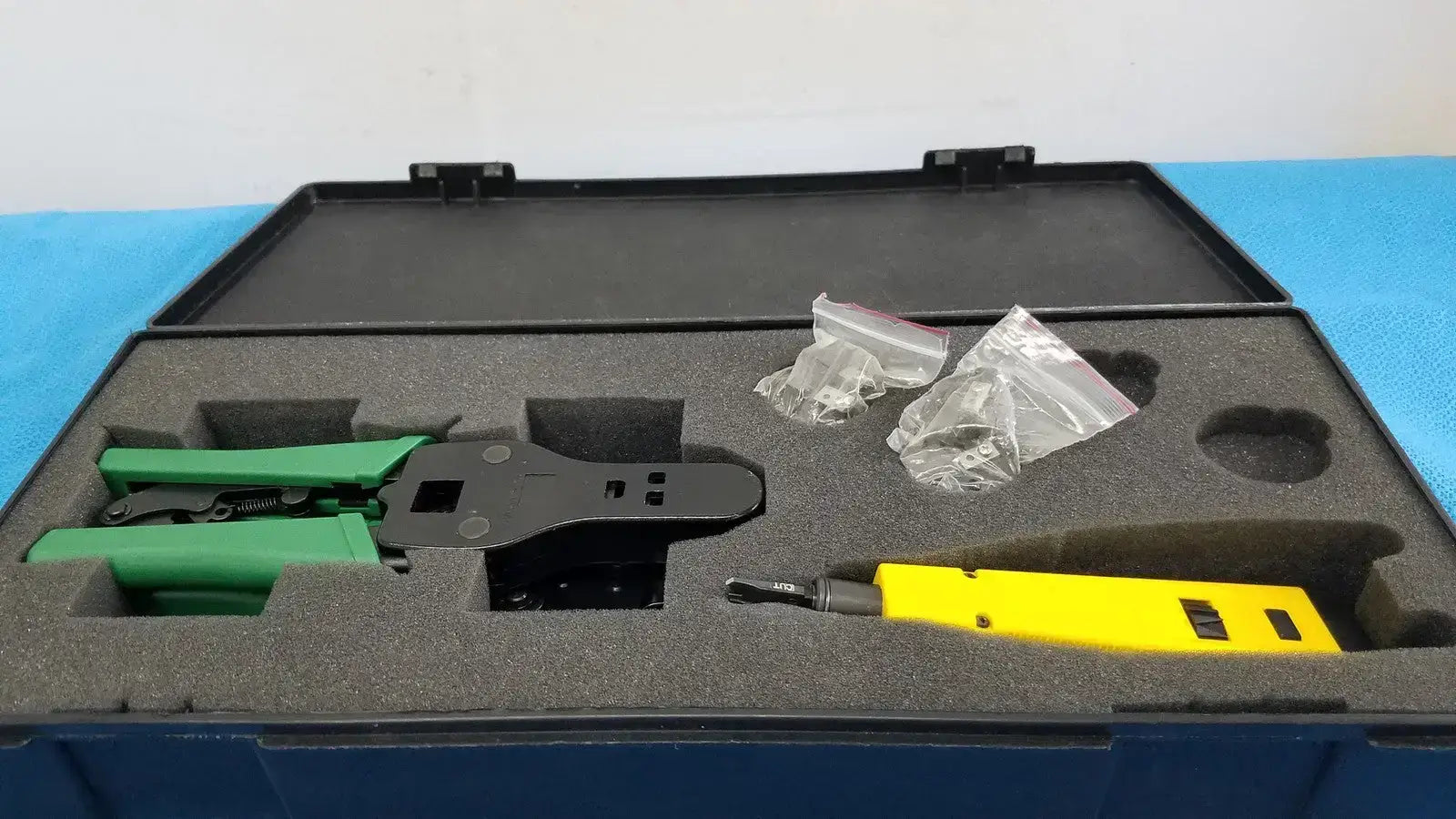 Greenlee Modular Crimper Punch Down Tool Kit Data Network Install Case Modular Crimper Punch Down Tool Kit, second-hand product photo 1