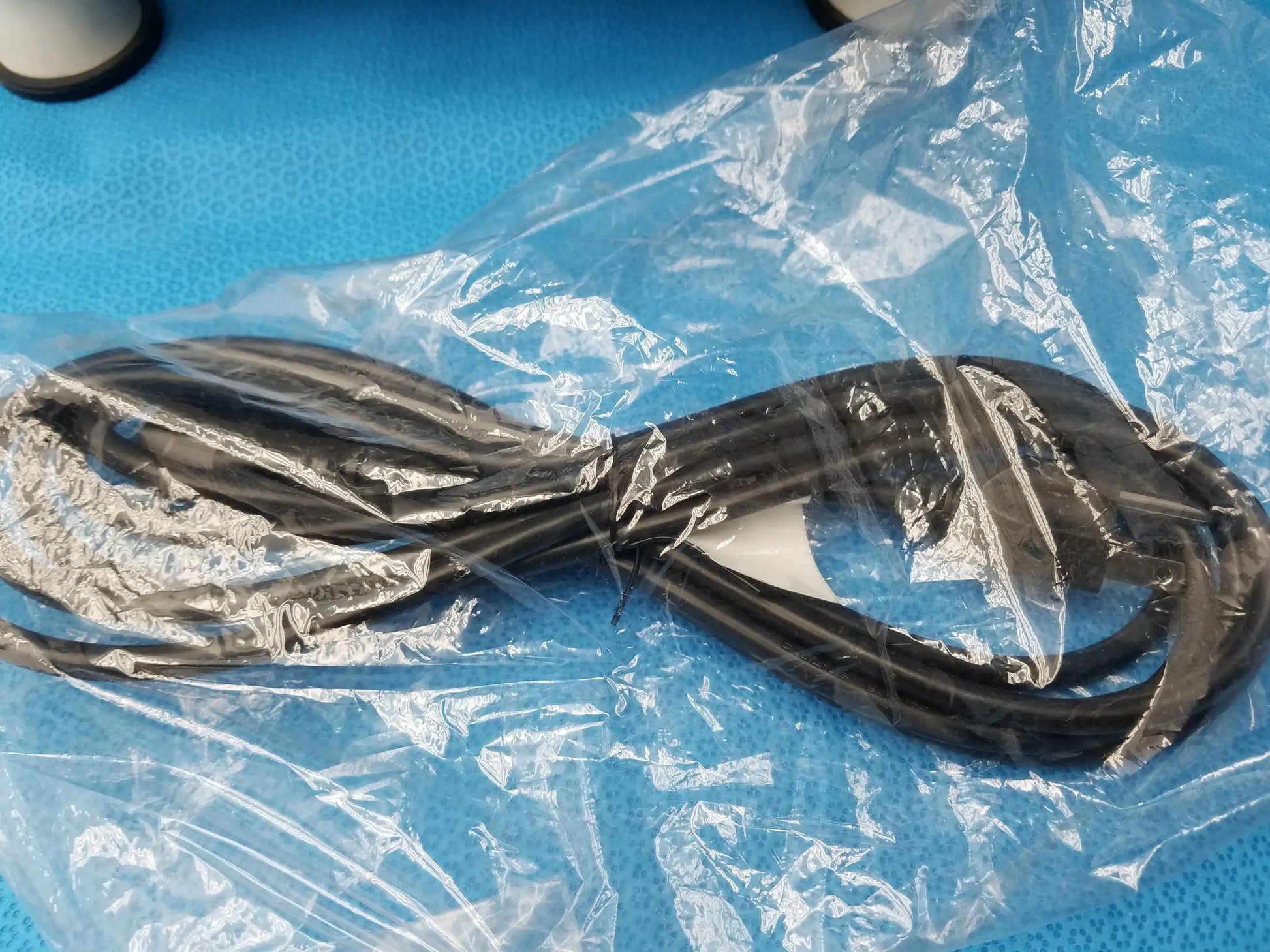 Black rubber gasket wrapped in clear plastic for gse eyecon 9400 pharmacy optical pill counter accessory