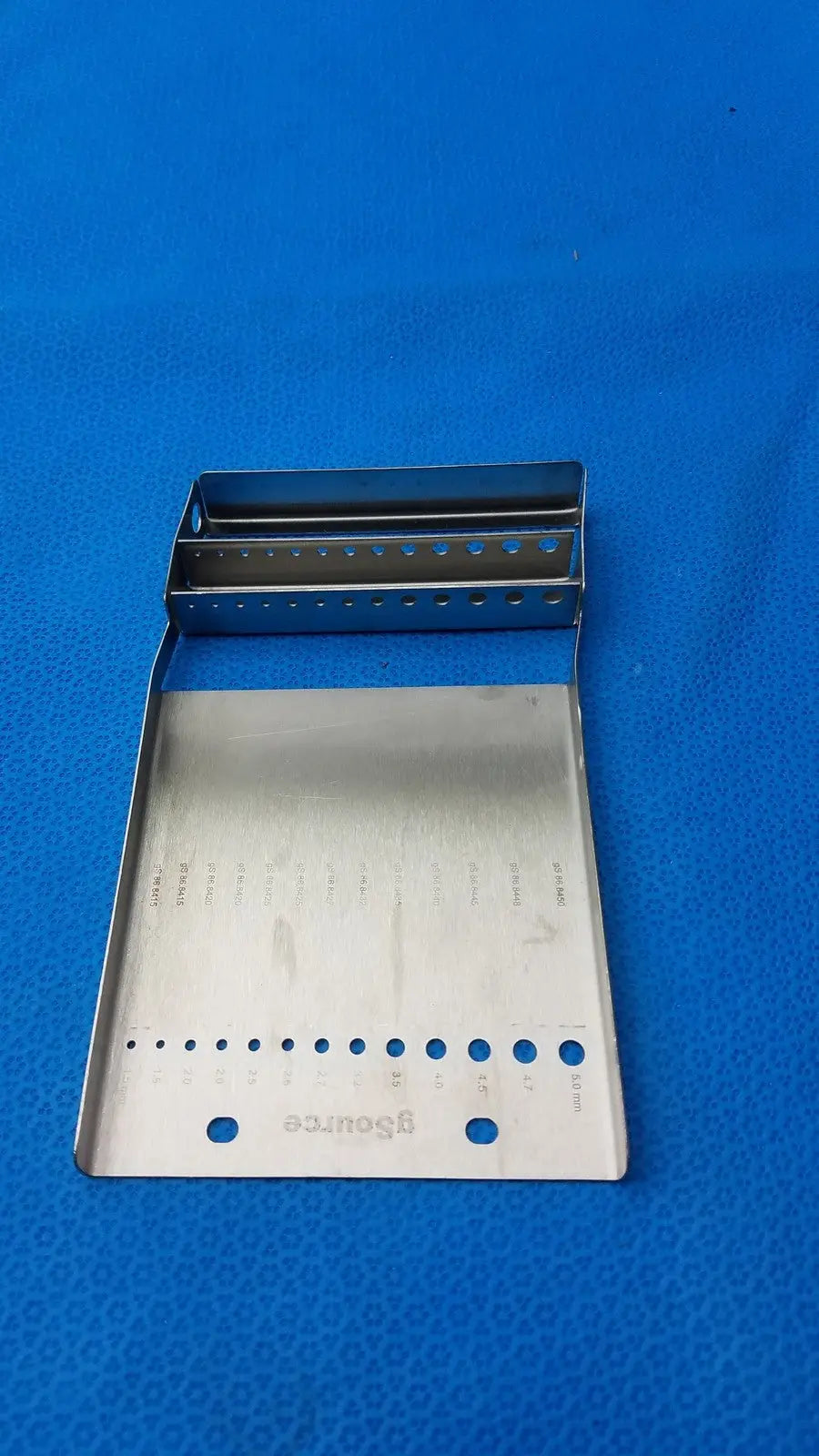 Reuse Medical gSource Stainless Steel US 285 1710 Surgical & Orthopedic Instruments, second-hand product photo 1