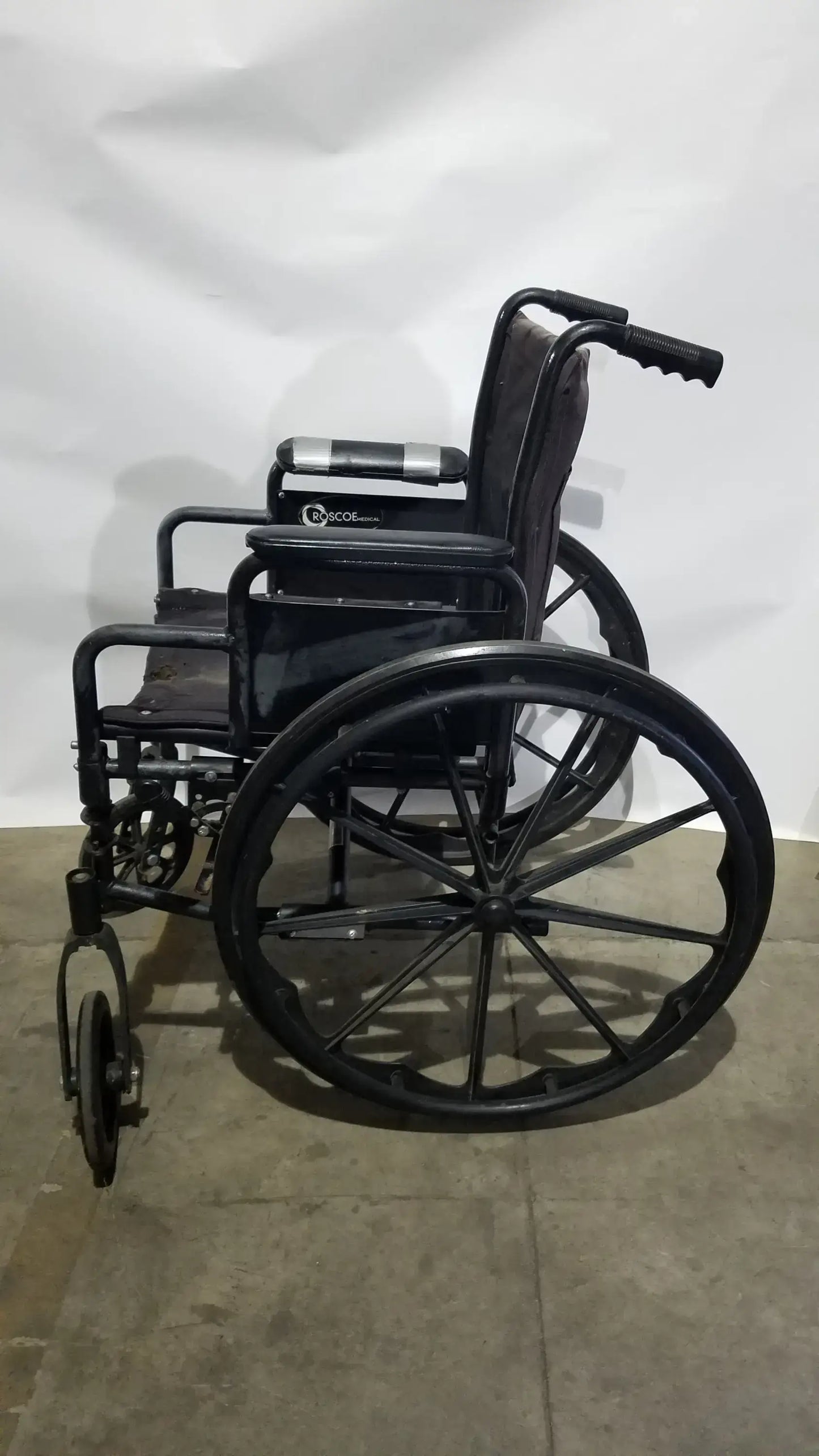 Reuse Medical Equipment Guardian K3 Lite Wheelchair - Folding Manual Mobility Assist Wheelchair, second-hand product photo 14