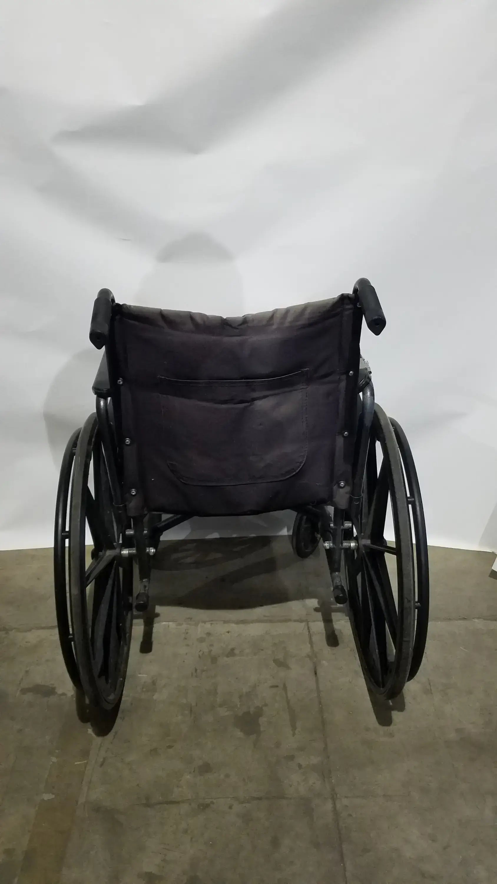 Reuse Medical Equipment Guardian K3 Lite Wheelchair - Folding Manual Mobility Assist Wheelchair, second-hand product photo 8