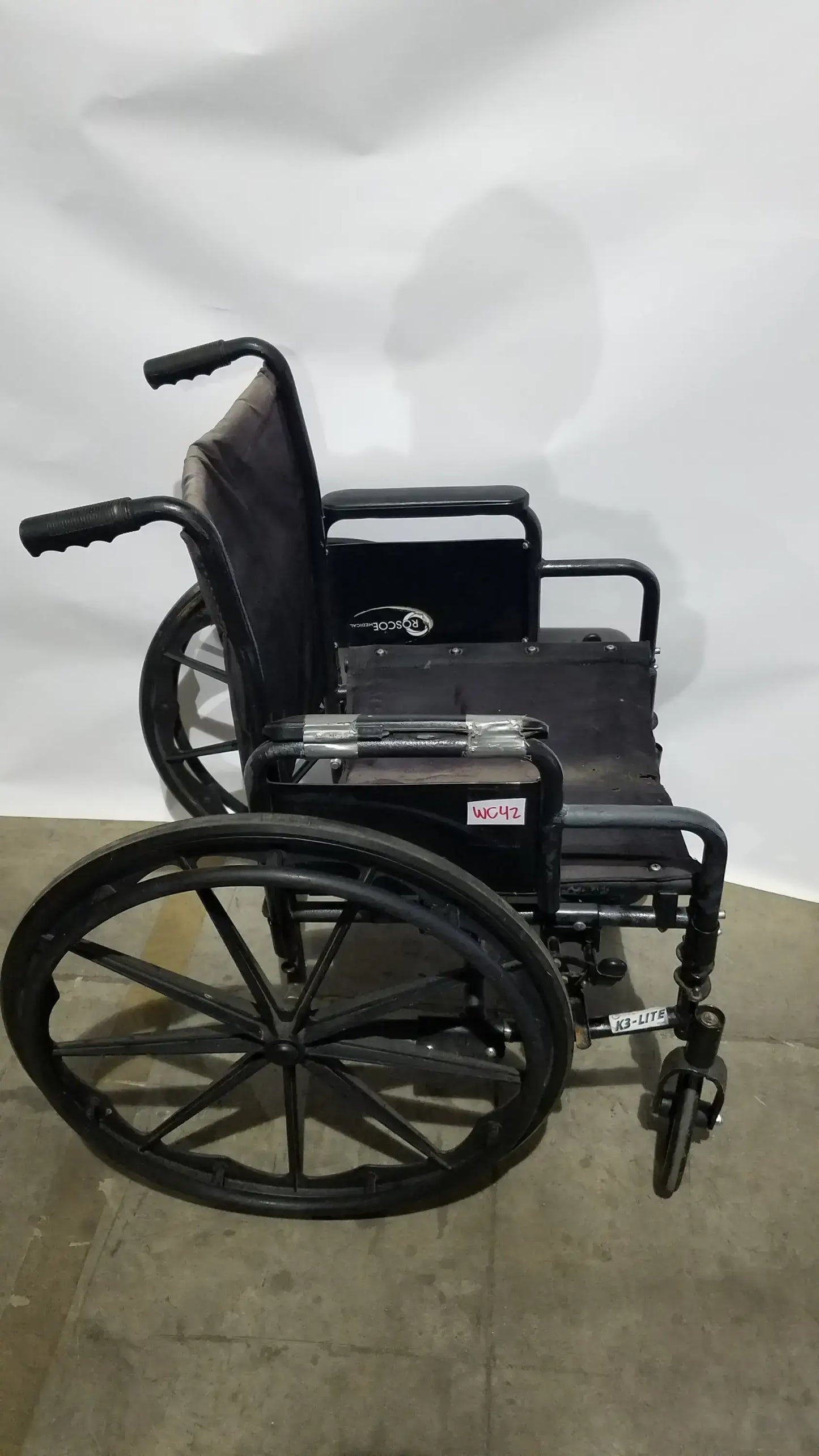 Reuse Medical Equipment Guardian K3 Lite Wheelchair - Folding Manual Mobility Assist Wheelchair, second-hand product photo 2