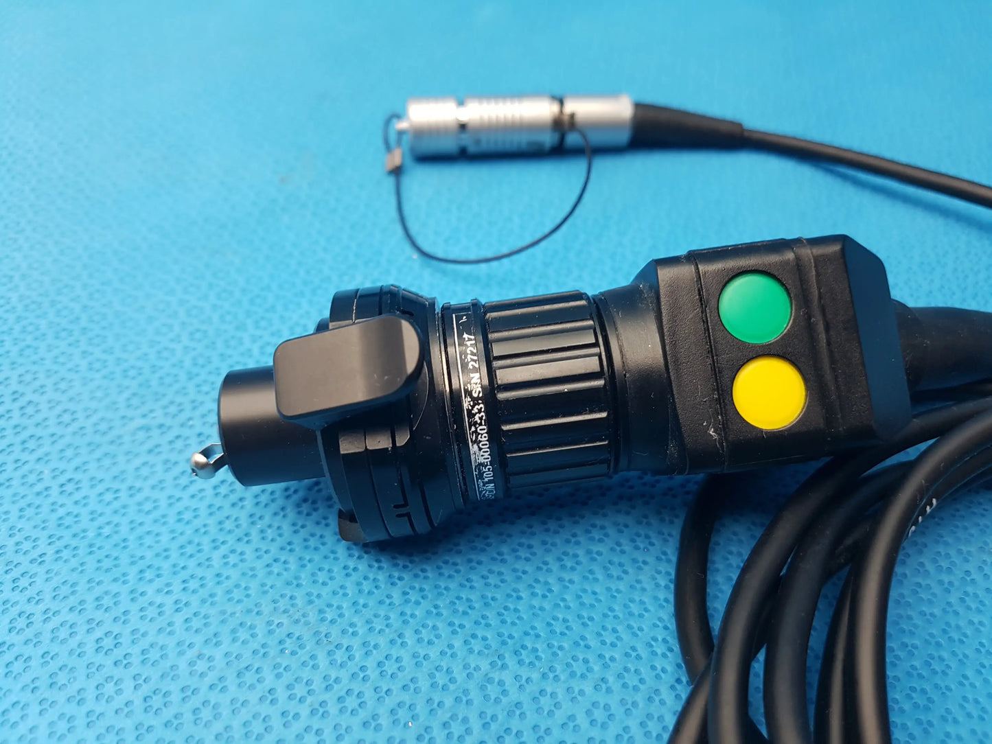 Black h10-0008 ipx7 endoscopic camera head with cable features textured grip, green and yellow buttons, and silver tip
