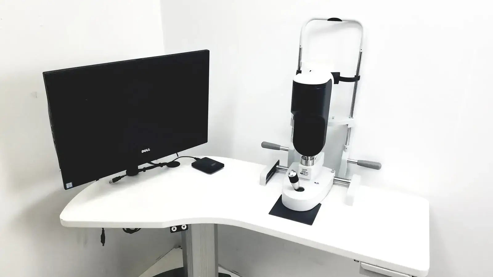 Welch Allyn Haag-Streit Lenstar Biometer LS900 Ref 1009000 Optical Biometer, second-hand product photo 1