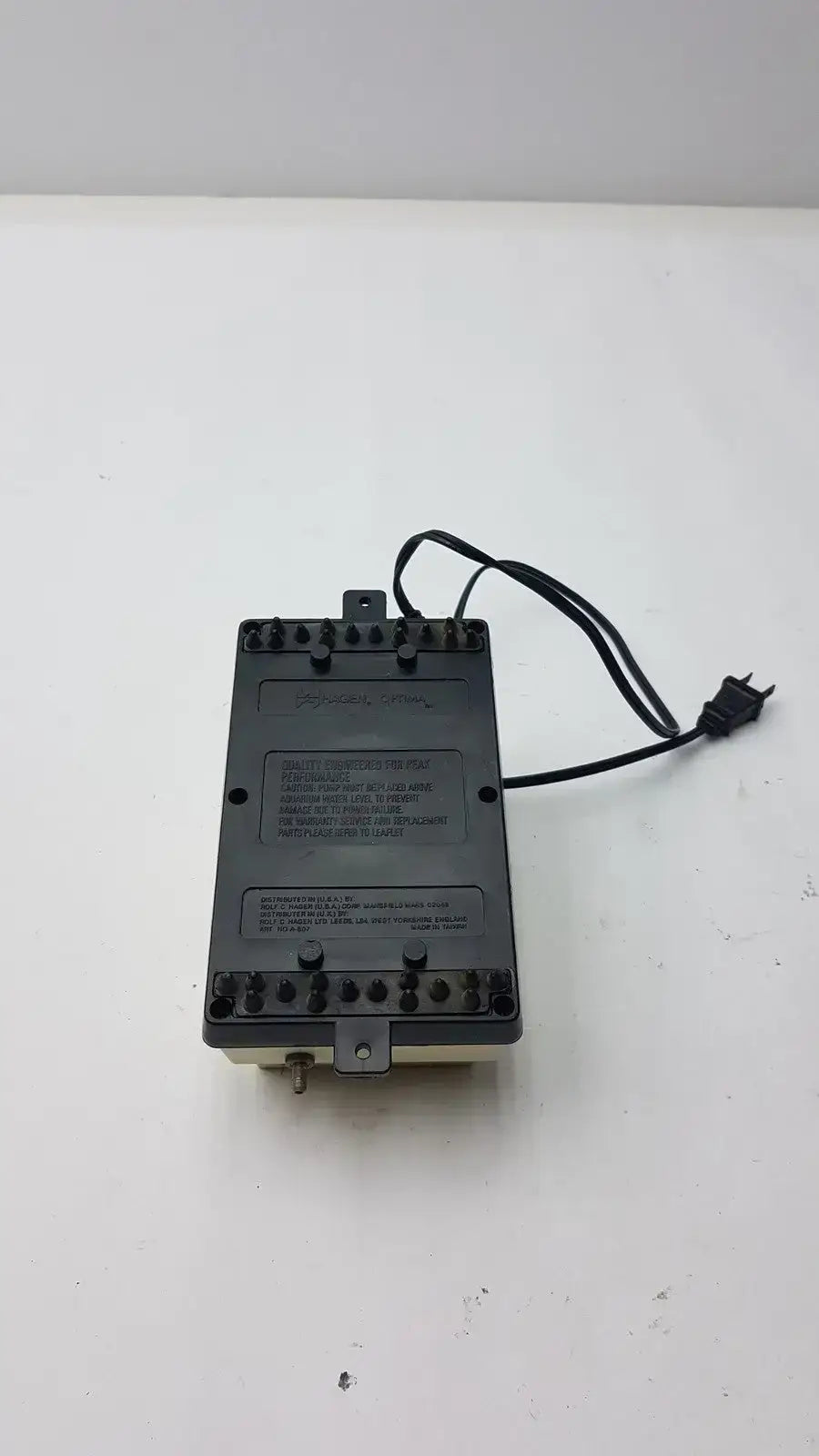 Volpi Hagen Optima Pump No A-807 115 Volt AC 60 Hz 5 Watts Air Pump, as-is (for parts) product photo 5