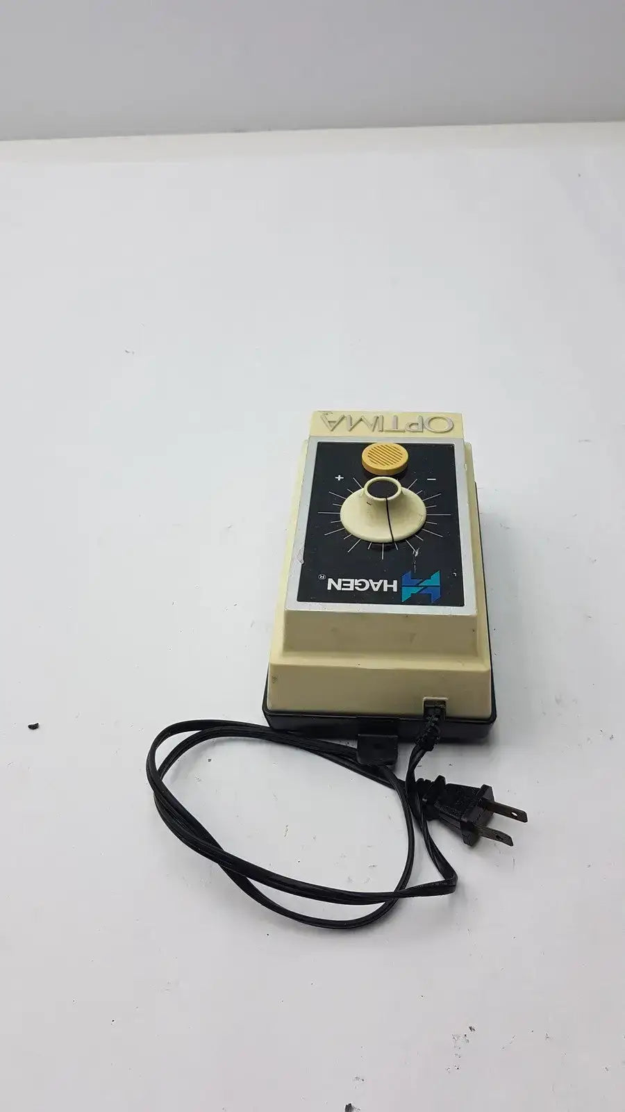 Volpi Hagen Optima Pump No A-807 115 Volt AC 60 Hz 5 Watts Air Pump, second-hand product photo 3
