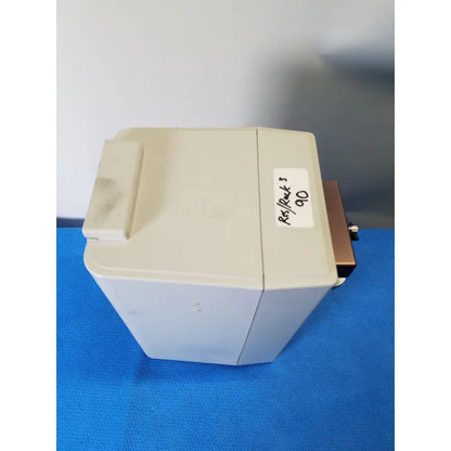 Beige plastic hamilton microlab 500 series syringe pump dispenser with white label r51/043 90 on its side