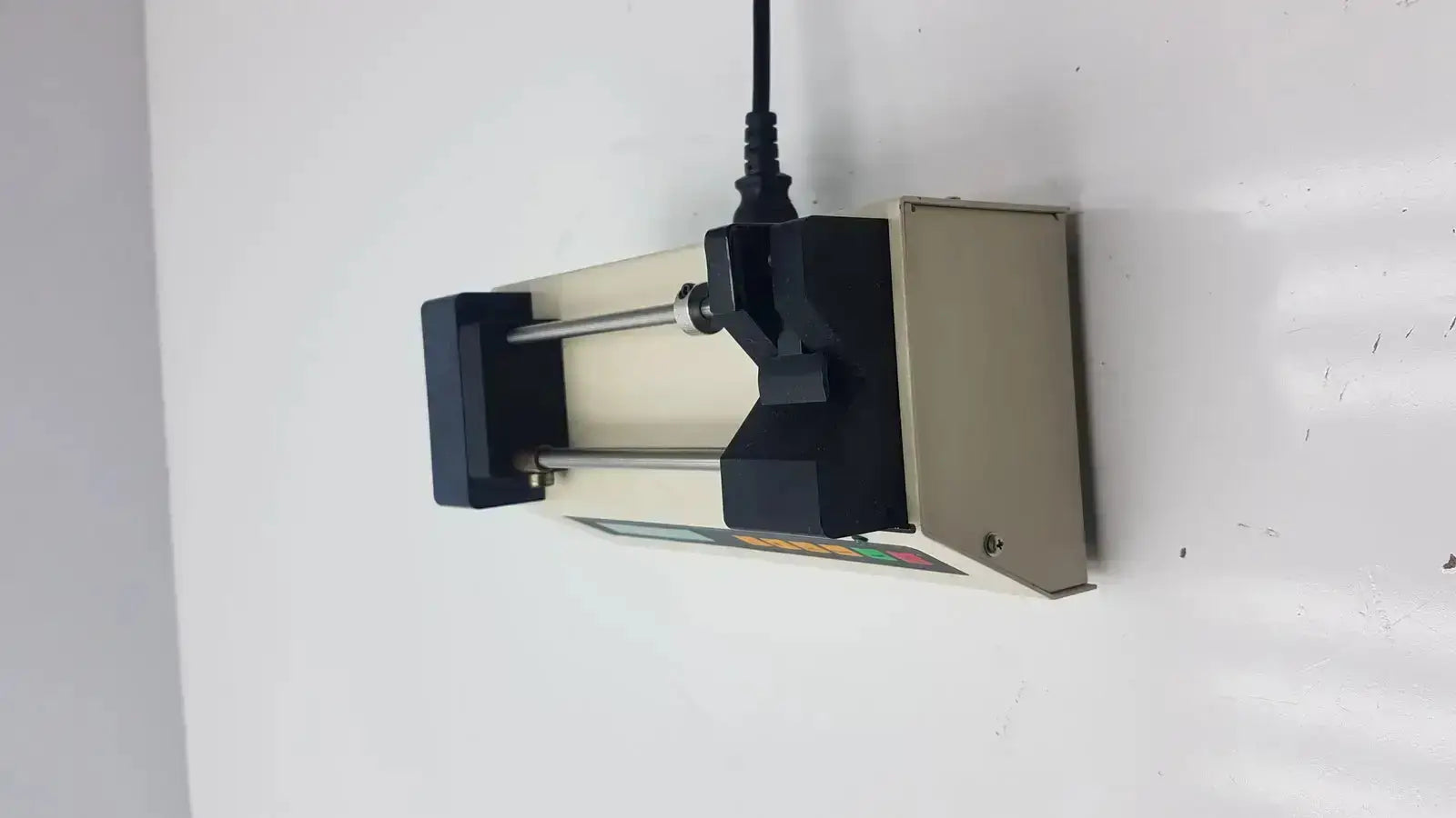 Harvard Apparatus Model 11 Digital Single Syringe Pump Syringe Pump, second-hand product photo 5
