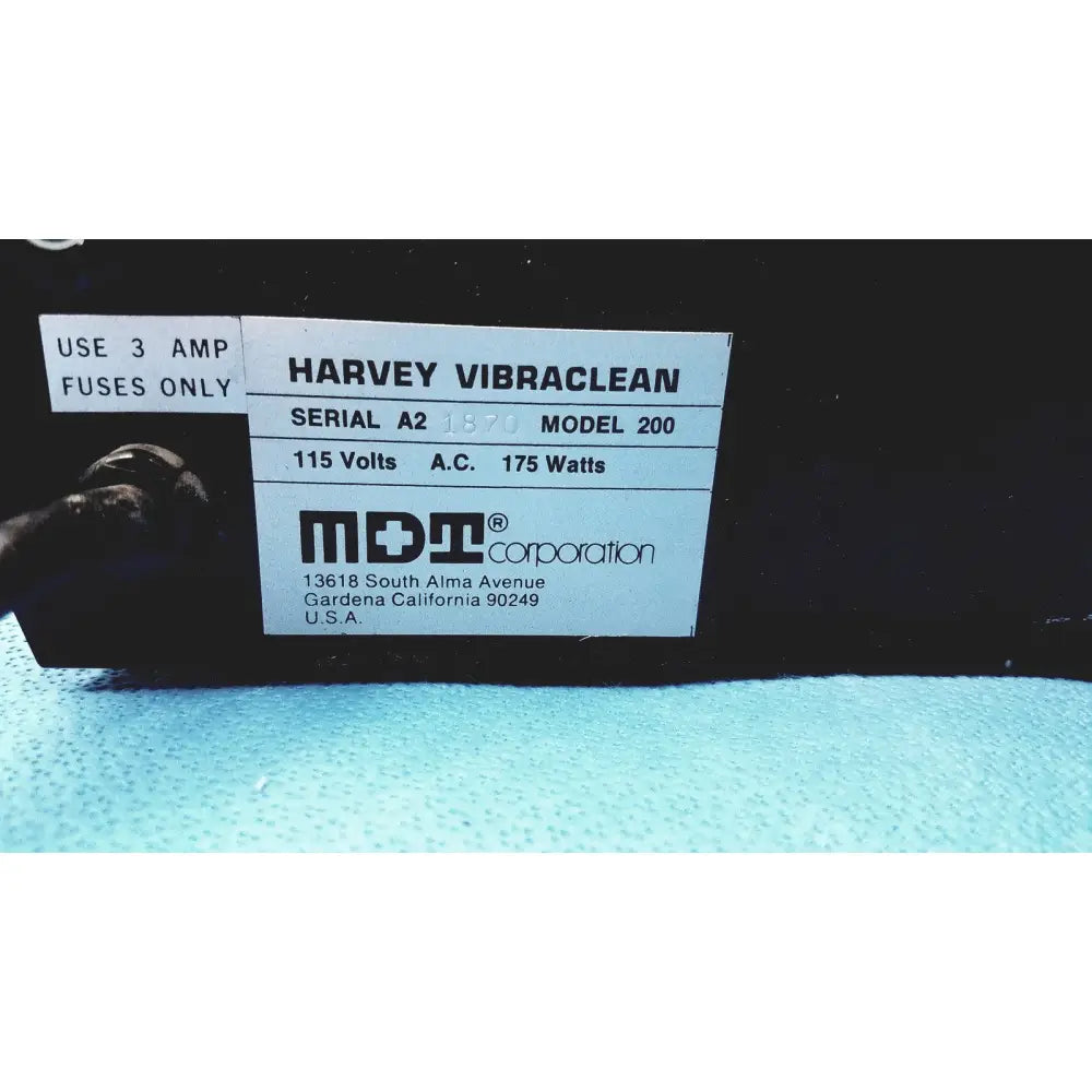 Harvey vibraclean model 200 industrial cleaner with black casing and white specification label 14x11x10 inches