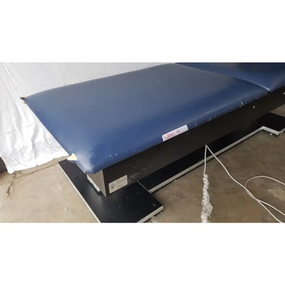 Reuse Medical Equipment Hausmann Bariatric Dual-Lift Electric Hi-Lo Treatment Table Powered Examination Tables, second-hand product photo 18