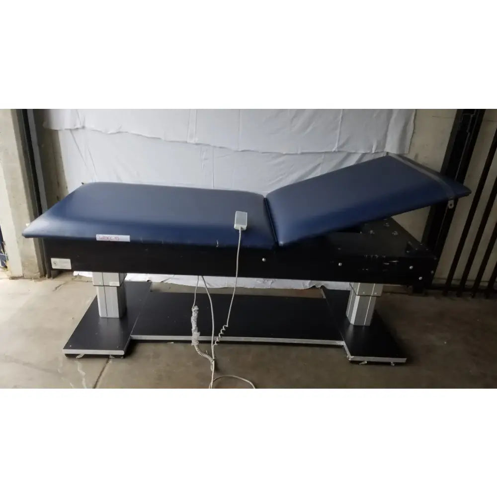 Reuse Medical Equipment Hausmann Bariatric Dual-Lift Electric Hi-Lo Treatment Table Powered Examination Tables, second-hand product photo 20