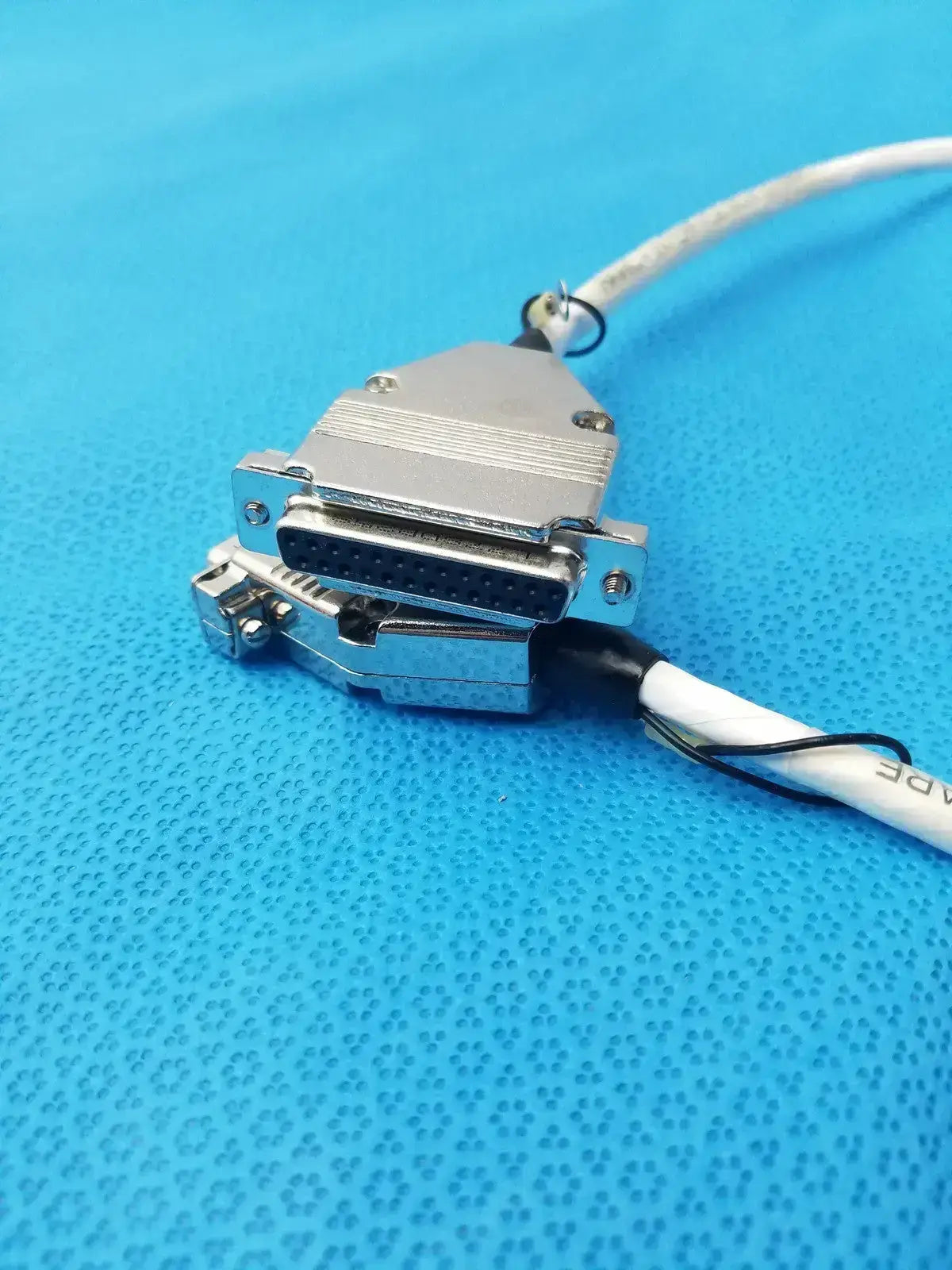 Generic HAWC + Interface Box Spare Cable HC3DBxx with DB25 Connector Spare Cable, second-hand product photo 3