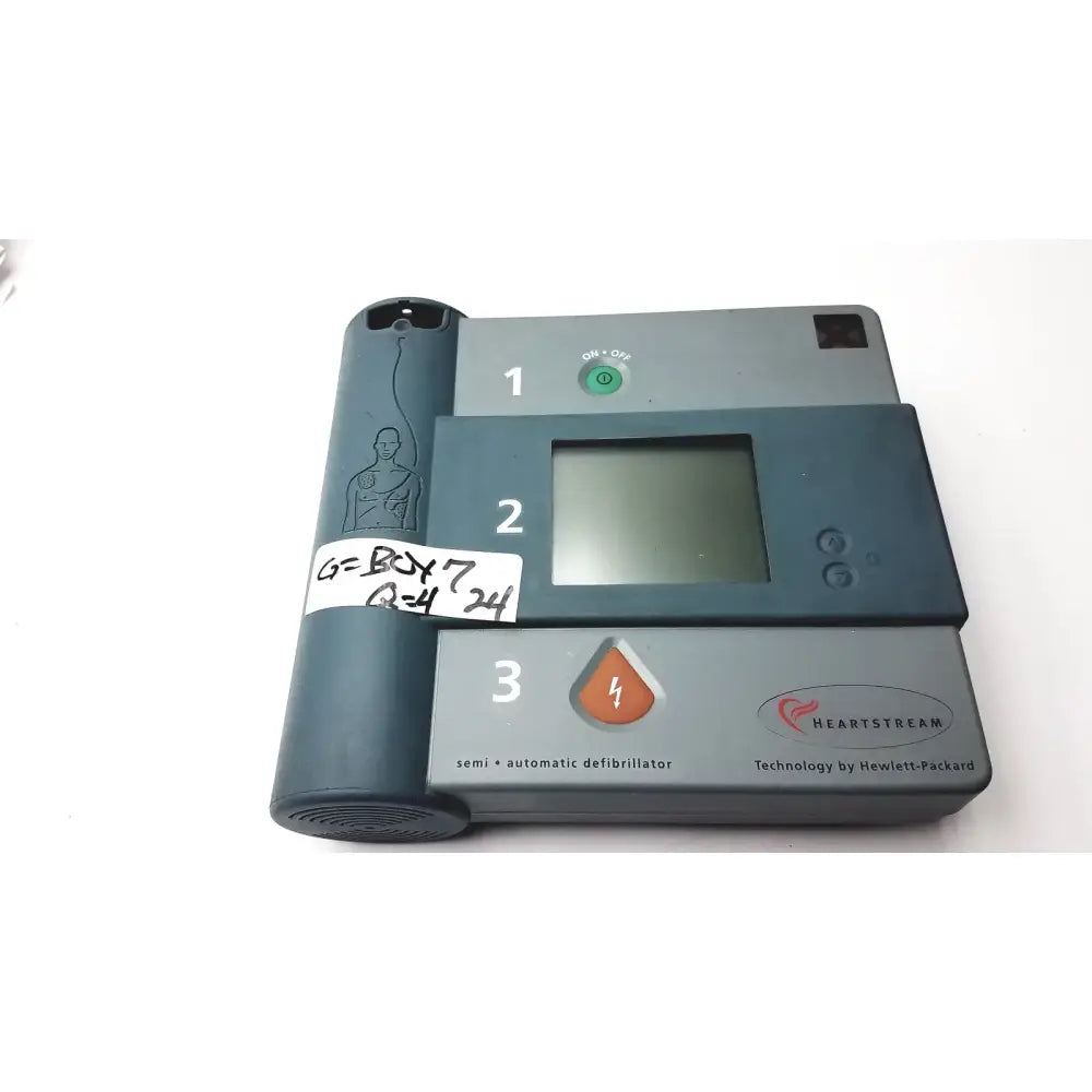Reuse Medical HEARTSTREAM EO1 Semi Automatic Defibrillator With Battery 95-97-2 Other Medical & Lab Equipment, second-hand product photo 1