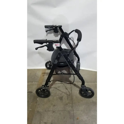 Reuse Medical Equipment Heavy Duty Rollator Walker with Seat, 4-Wheels Walkers, second-hand product photo 1