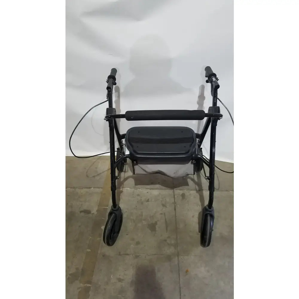 Reuse Medical Equipment Heavy Duty Rollator Walker with Seat, 4-Wheels Walkers, second-hand product photo 16