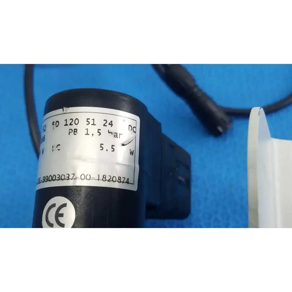 Heidolph Vacuum Valve with GEMU 24V PTFE Tubing Vacuum Valve, second-hand product photo 7