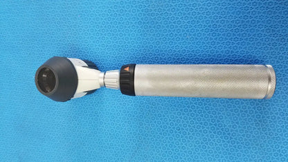 HEINE DELTA 20 T Dermatoscop Head Set & Handle with Case Dermatoscope, second-hand product photo 6
