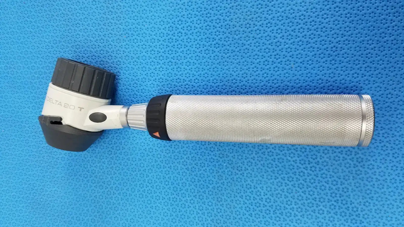 HEINE DELTA 20 T Dermatoscop Head Set & Handle with Case Dermatoscope, as-is (for parts) product photo 7