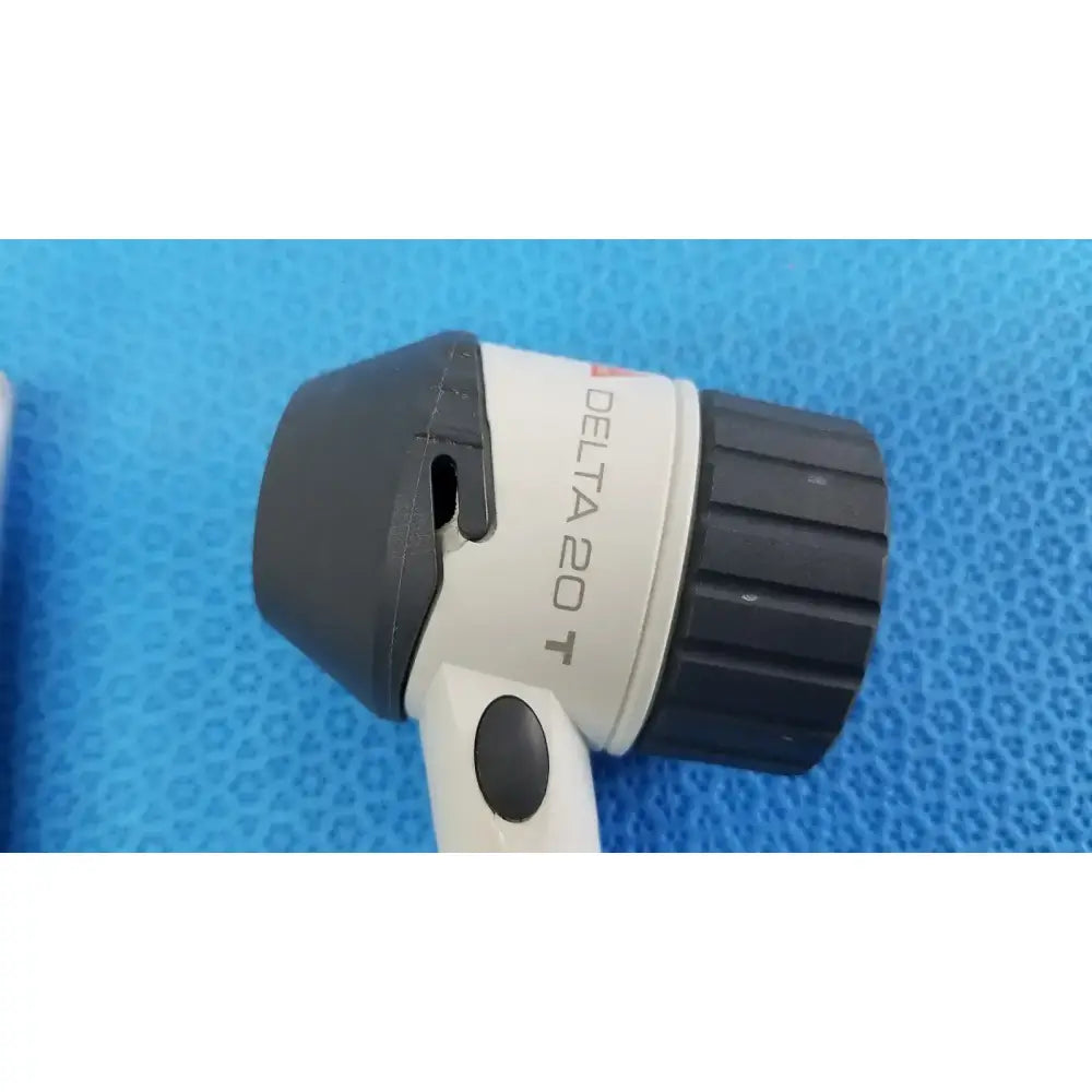 HEINE DELTA 20 T Dermatoscop Head Set & Handle with Case Dermatoscope, as-is (for parts) product photo 11