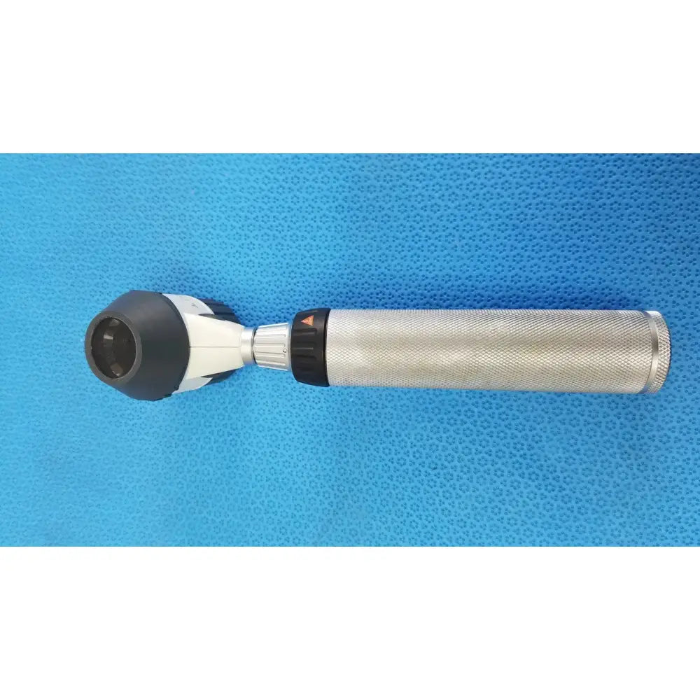 HEINE DELTA 20 T Dermatoscop Head Set & Handle with Case Dermatoscope, as-is (for parts) product photo 6