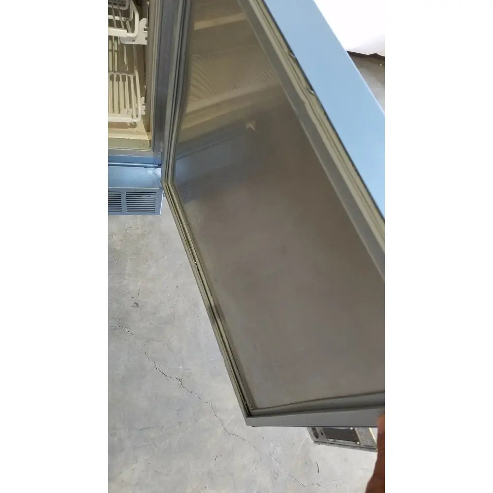 Light blue helmer hlf105 horizon series laboratory freezer with glass door and metal frame for commercial use