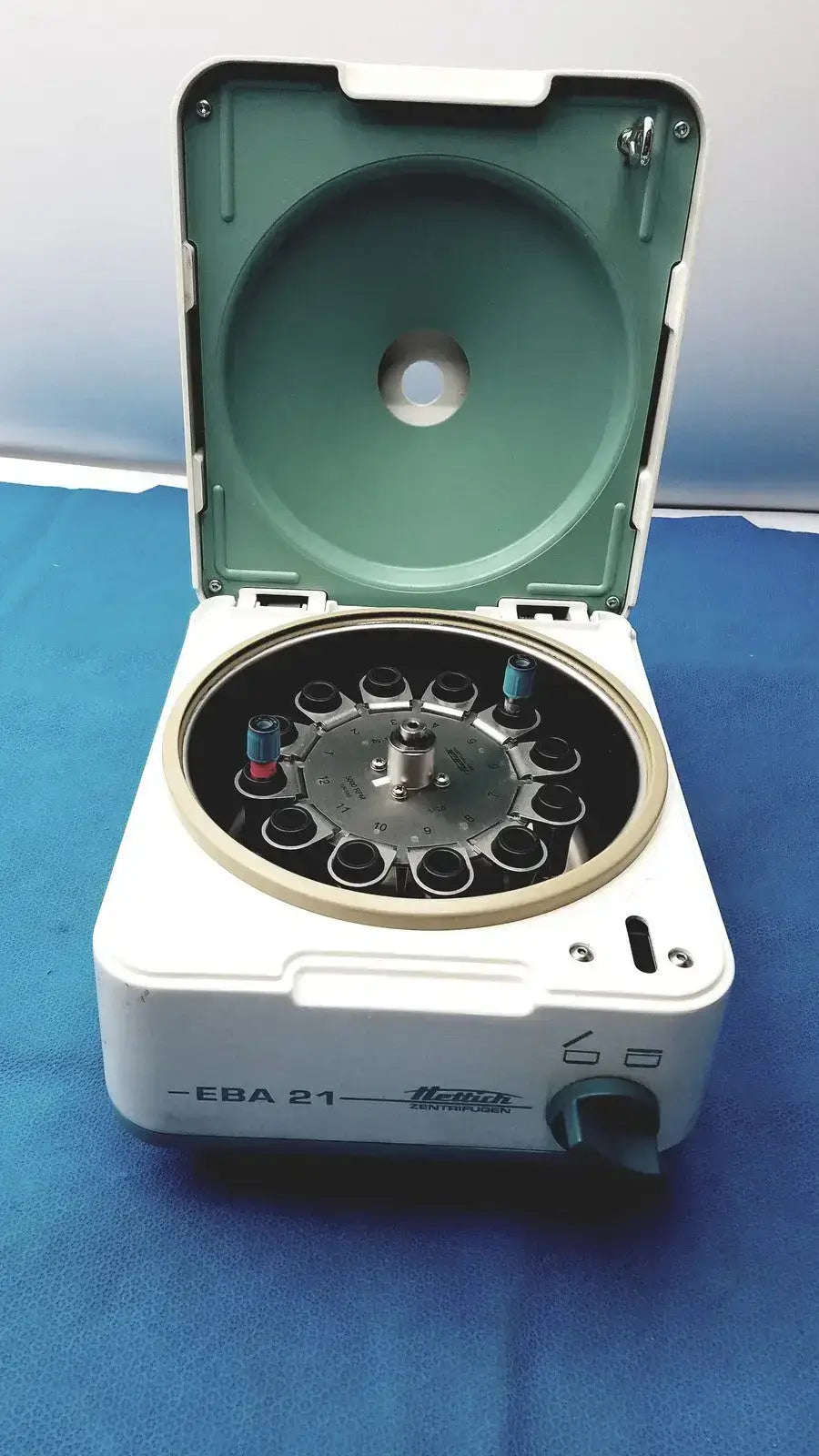 Hettich Zentrifugen EBA 21 Centrifuge Laboratory Centrifuge, second-hand product photo 8