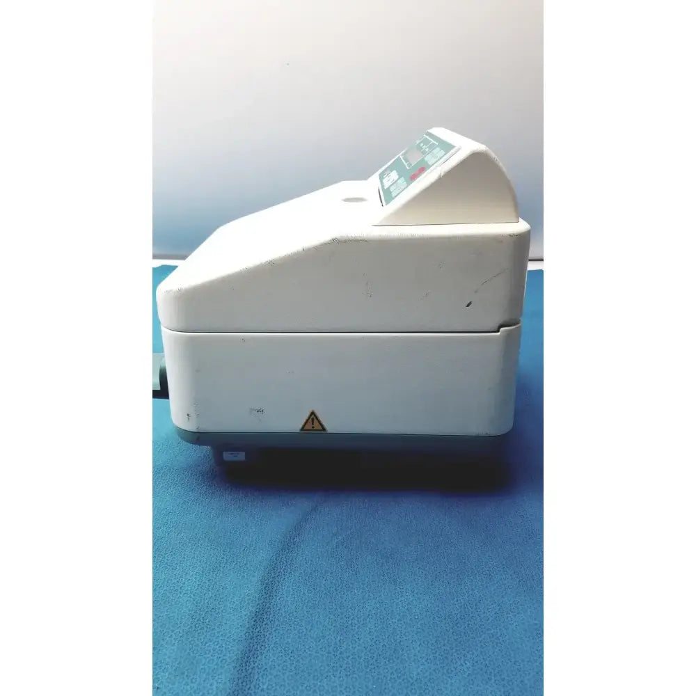 Hettich Zentrifugen EBA 21 Centrifuge Laboratory Centrifuge, second-hand product photo 4
