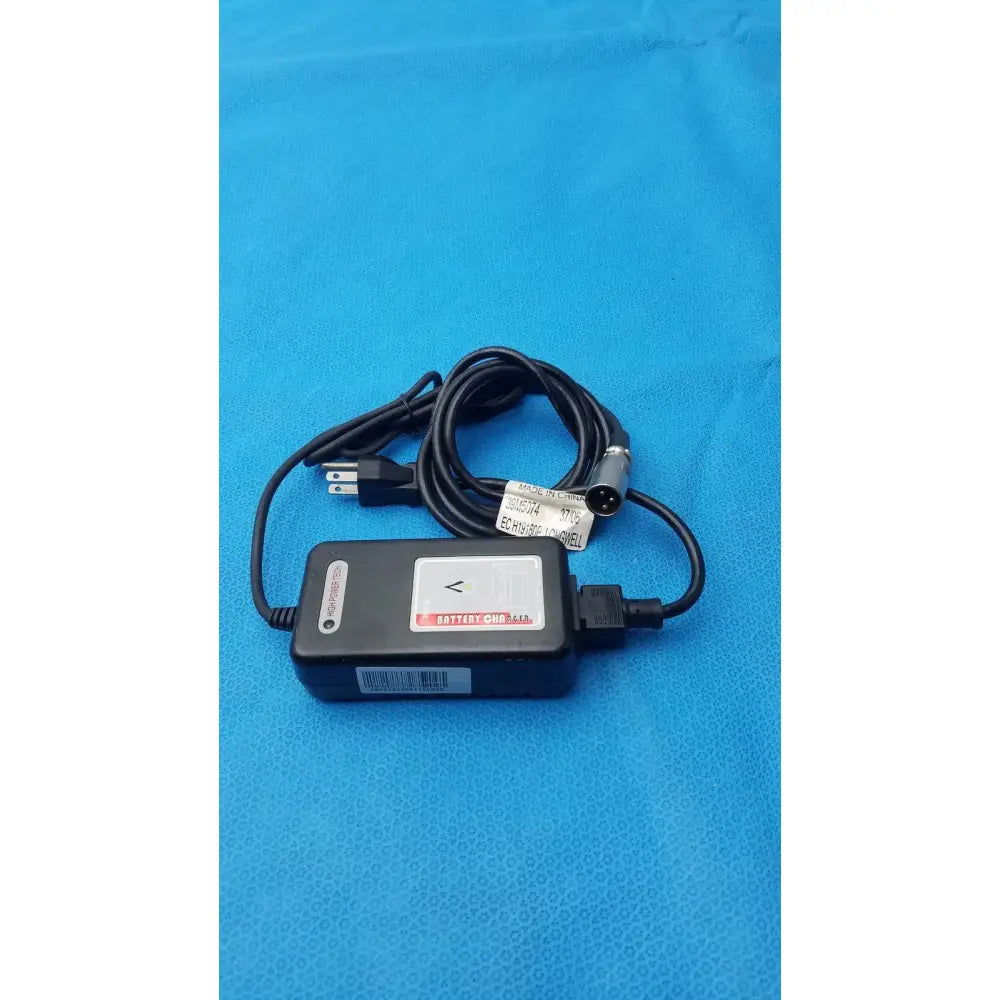 High Power Tech. 3-Pin Lead Acid Battery Charger HP-1202B, 24V, 2A Battery Charger, second-hand product photo 9