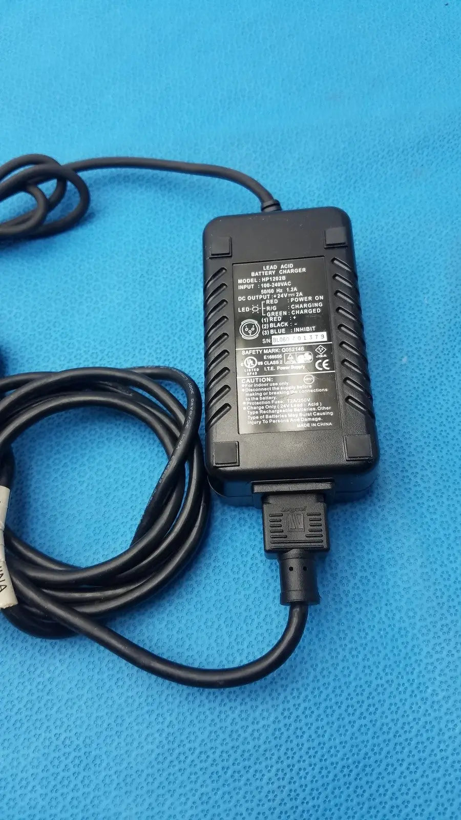 High Power Tech. 3-Pin Lead Acid Battery Charger HP-1202B, 24V, 2A Battery Charger, second-hand product photo 11