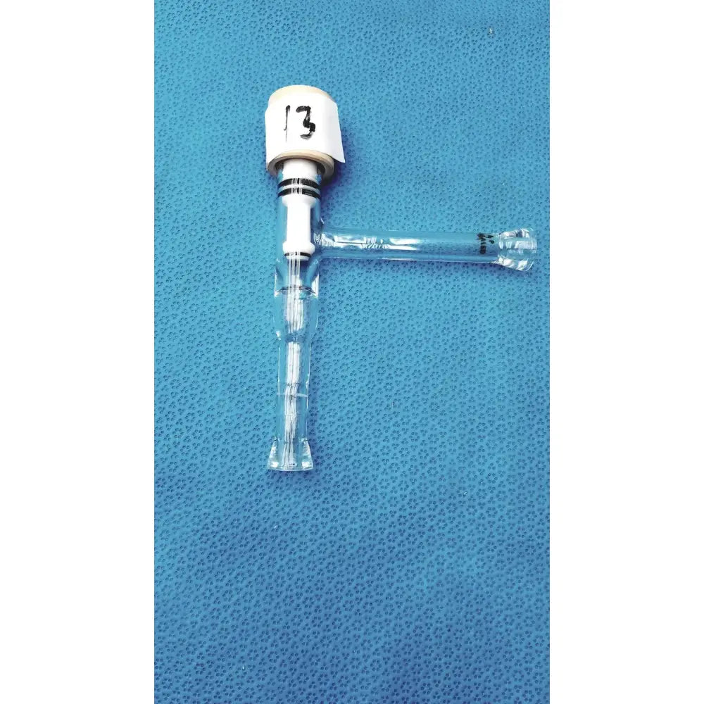 Reuse Medical High Vacuum Lab Glass Valve – Teflon Coated, Durable & Reliable Lab Flasks, second-hand product photo 1