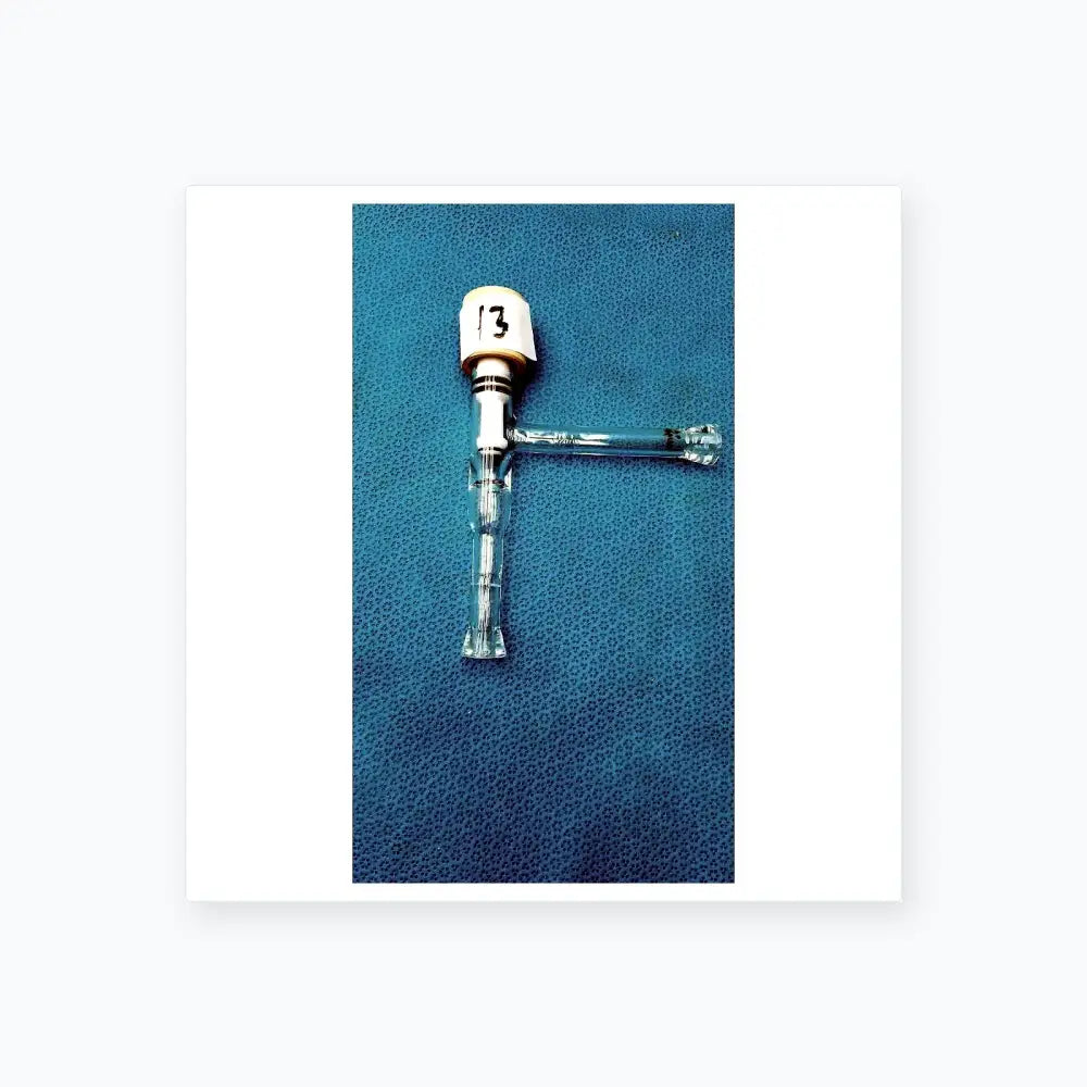 Reuse Medical High Vacuum Lab Glass Valve – Teflon Coated, Durable & Reliable Lab Flasks, second-hand product photo 1