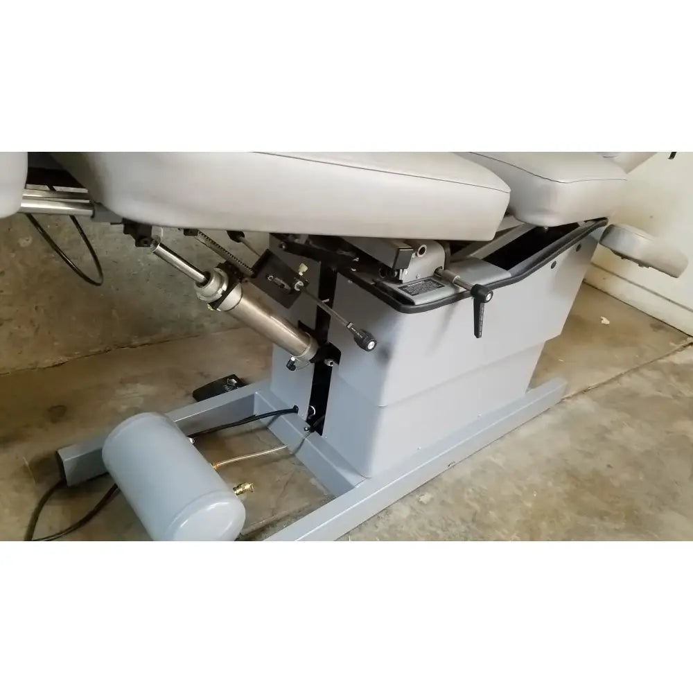 Hill Air Flex Hill Air-Flex Adjustable Electric Upholstery Lumbar and Cervical Drops Medical Equipment Accessory, as-is (for parts) product photo 2