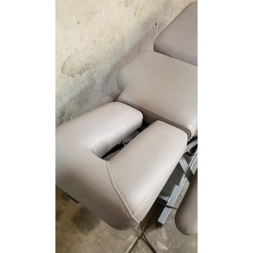 Hill Air Flex Hill Air-Flex Adjustable Electric Upholstery Lumbar and Cervical Drops Medical Equipment Accessory, as-is (for parts) product photo 13