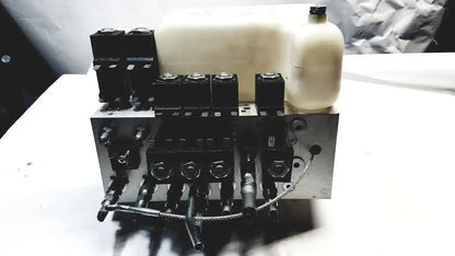Hill-Rom Haldex Barnes Hydraulic Motor Pump Assembly 1460042 or K48MYFBM-3706 Hydraulic Motor-Pump Assembly, second-hand product photo 15