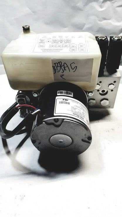 Hill-Rom Haldex Barnes Hydraulic Motor Pump Assembly 1460042 or K48MYFBM-3706 Hydraulic Motor-Pump Assembly, second-hand product photo 1