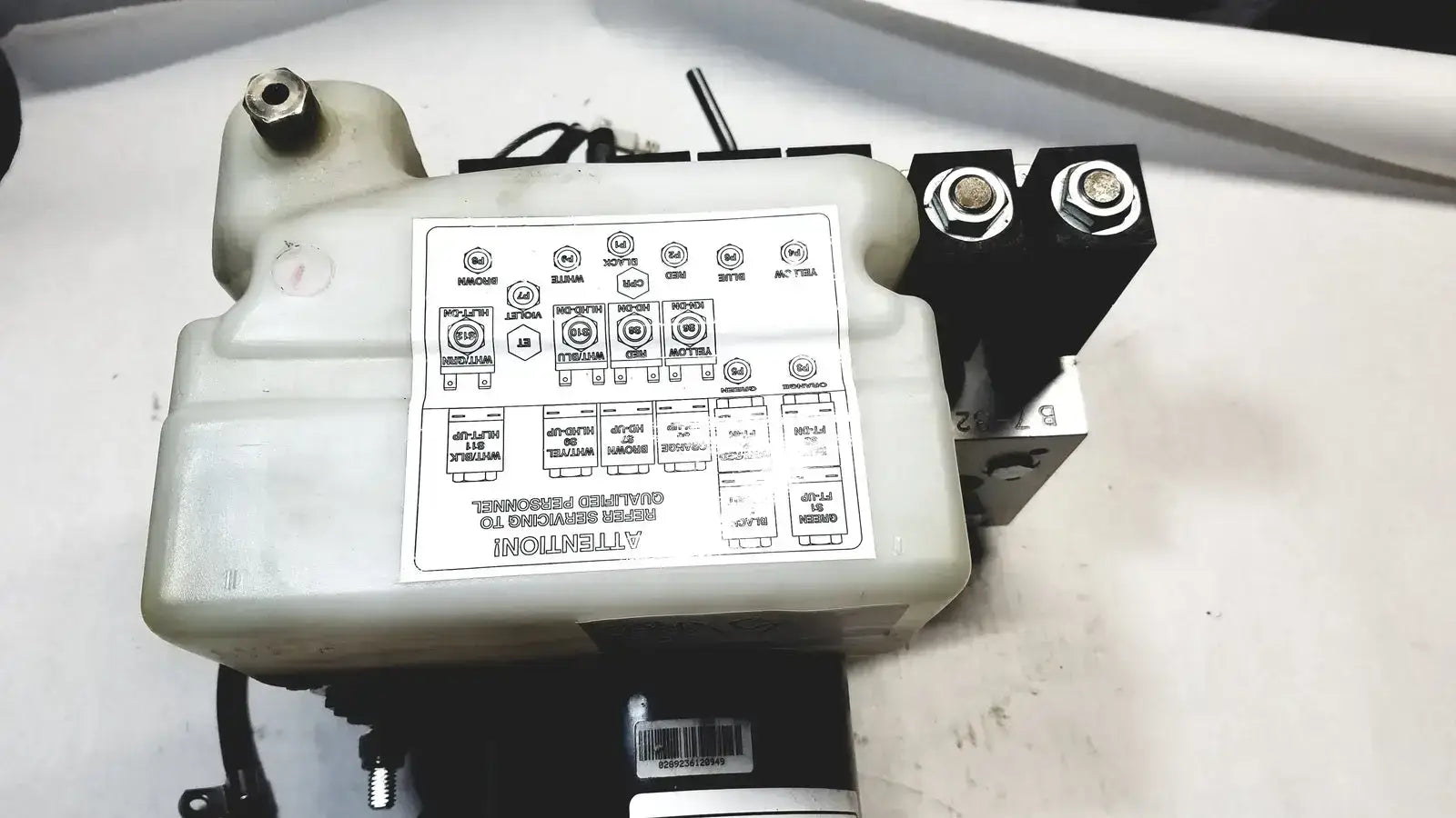 Hill-Rom Haldex Barnes Hydraulic Motor Pump Assembly 1460042 or K48MYFBM-3706 Hydraulic Motor-Pump Assembly, second-hand product photo 3
